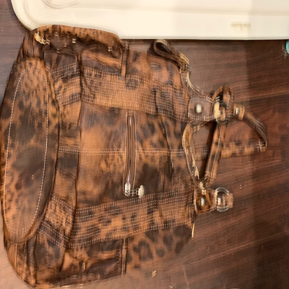 Jessica Simpson purse